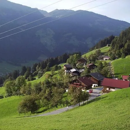 Feldlhutte Mountain Hut